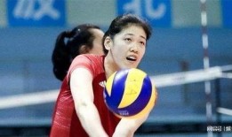 郎平回国后朱婷爆料视频,一段感人至深的师徒情谊